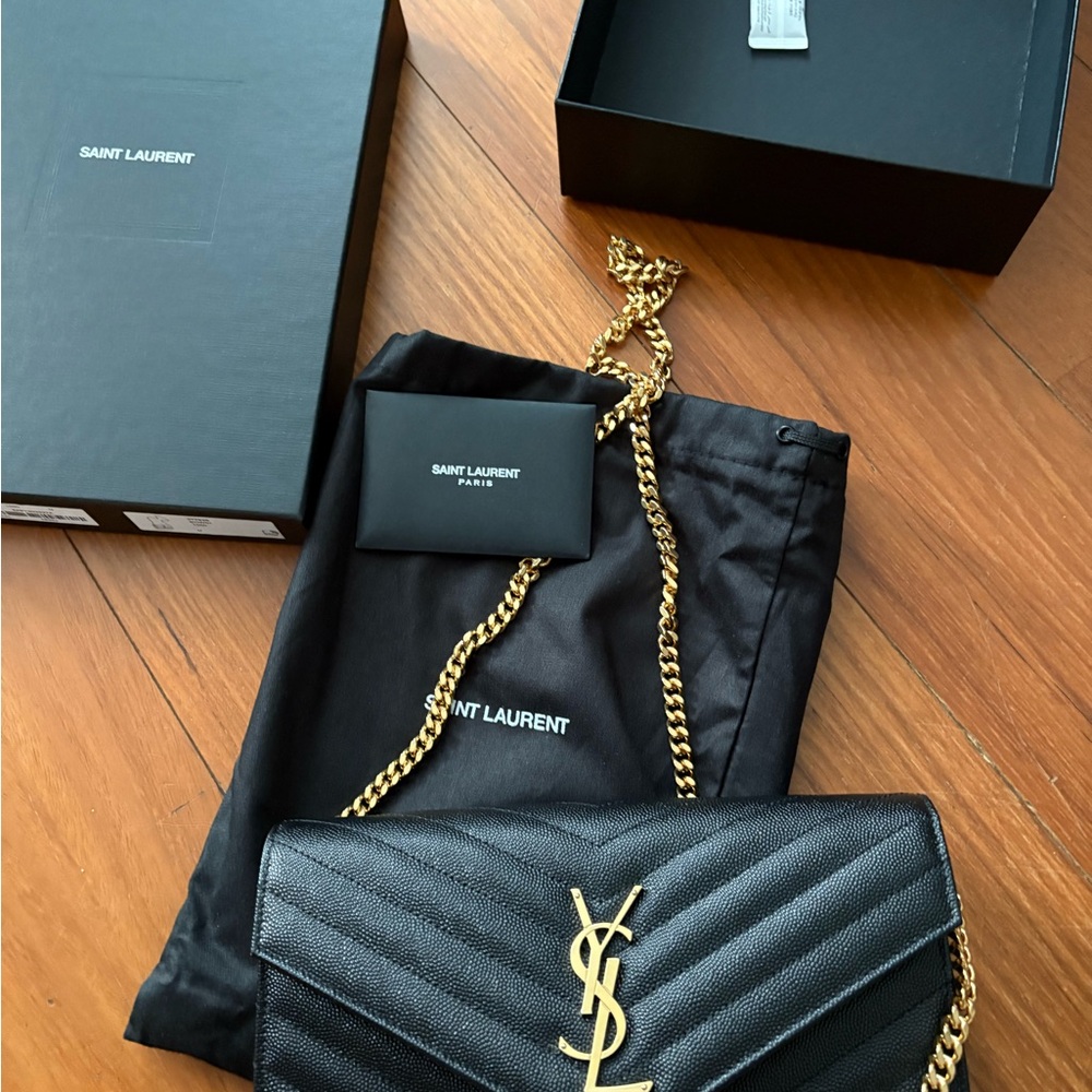 Saint Laurent Large Wallet on Chain Authentic